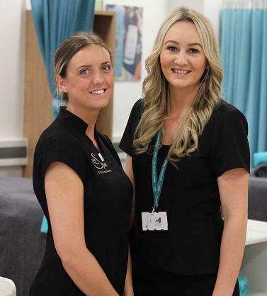 Picture of Beauty Therapy student Sammie-Jo with tutor Jade